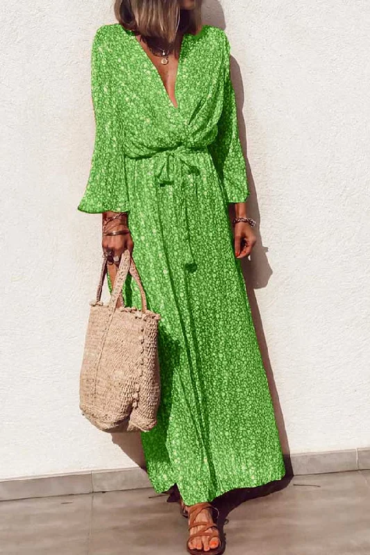 V-neck Lace-up Printed Vacation Dress Casual chic unclassified dresses