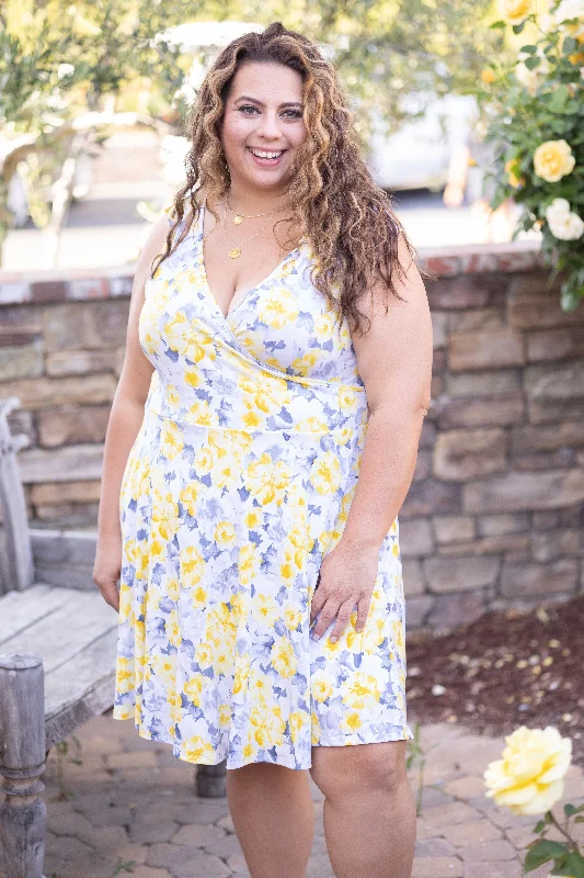 Sunshine & Roses Dress Sleeveless unclassified dresses